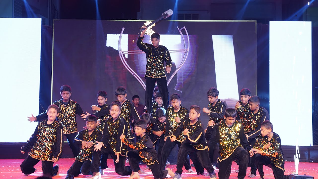 Apollo School Annual Day featured a powerful KGF theme dance celebrating Rocking Star Yash #aehs