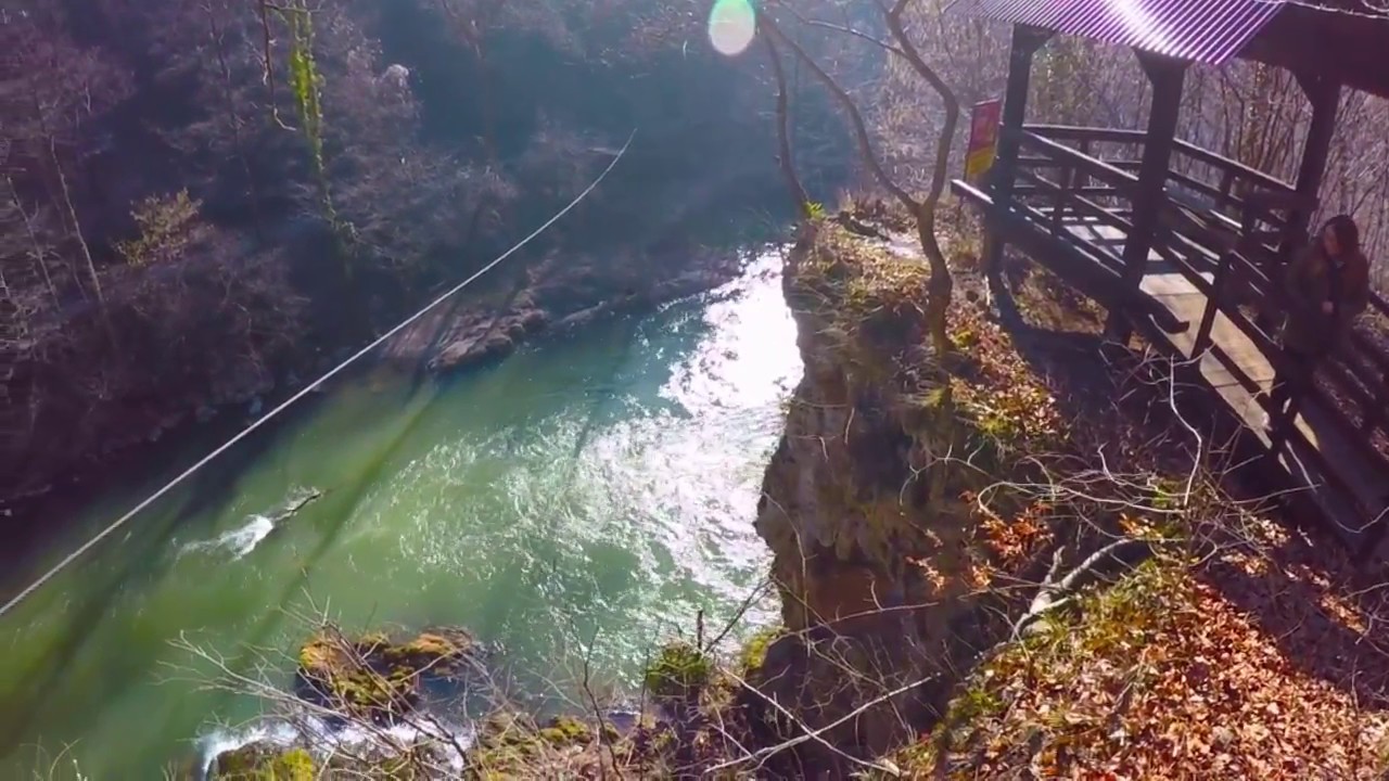 Pestera Batranului si Defileul Crisului Repede