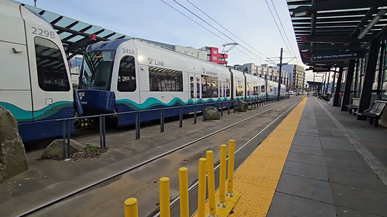 Seattle Link Light Rail: 1 Line Train at Othello Station