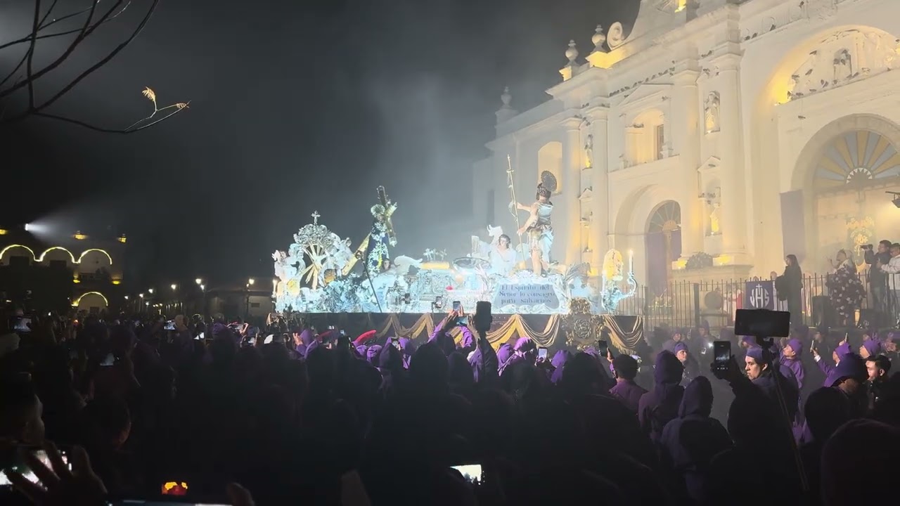 Paso por catedral el dulce Rabi 2026
