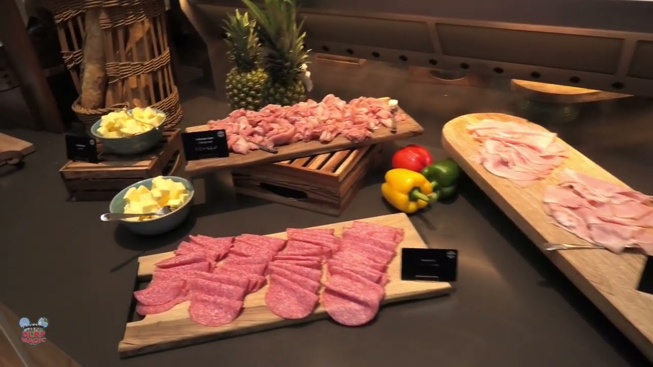 Safari Hotel Amma Restaurant (Ontbijt / Breakfast)