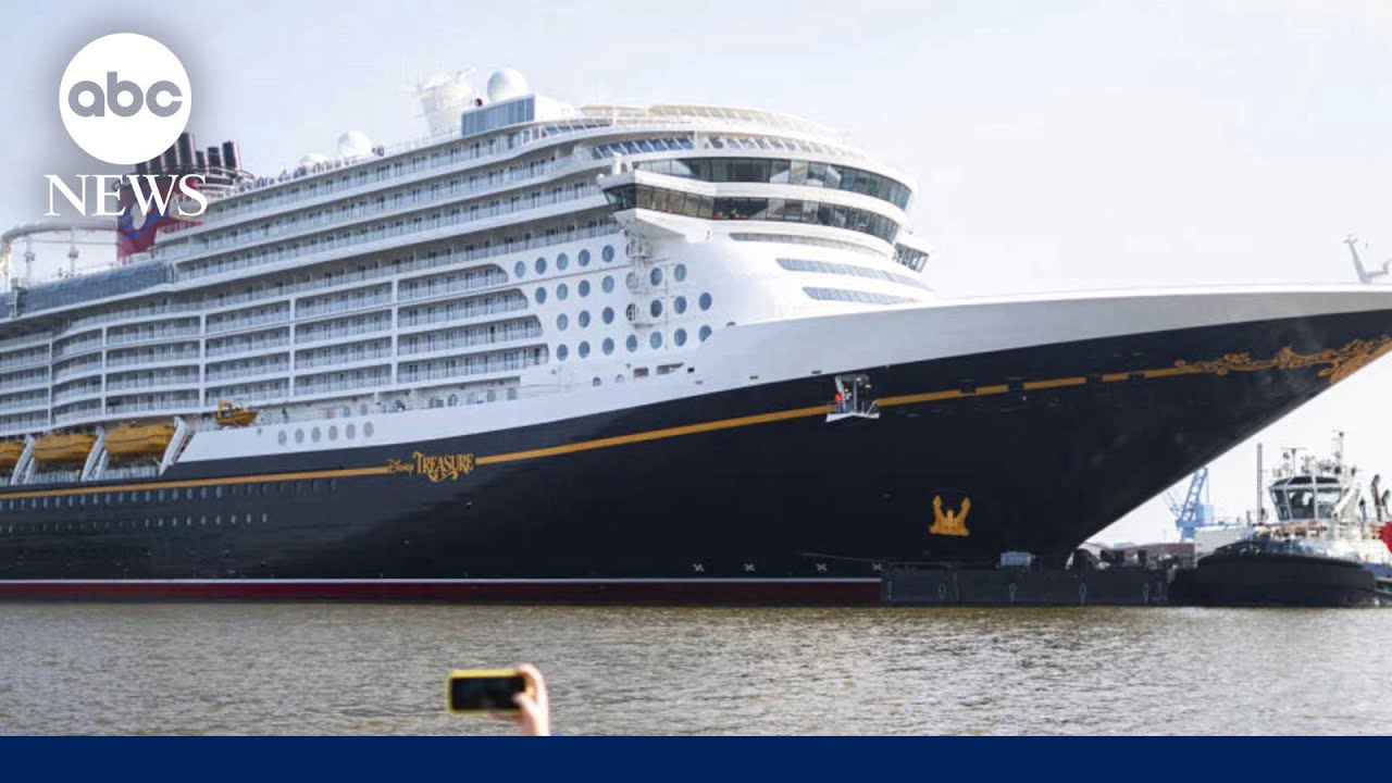 Disney cruise ship saves 4 on sinking sailboat