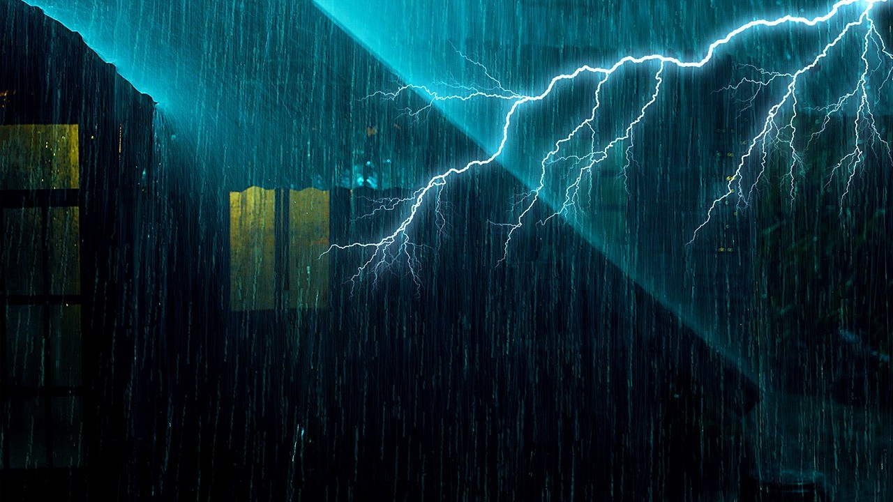Duerme Profundamente Inmediatamente con Sonidos de Lluvia Pura y Tormenta en la Calle