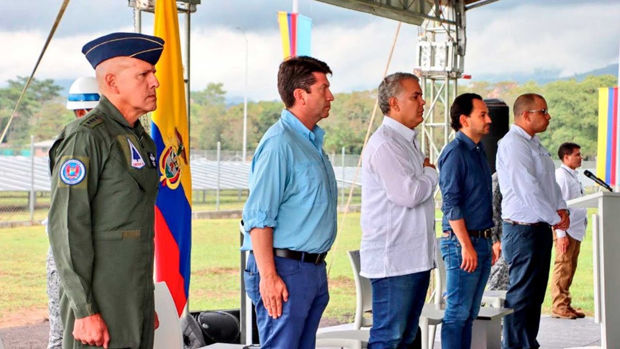 Puesta en funcionamiento del sistema solar de energía fotovoltaica de la Fuerza Aérea Colombiana