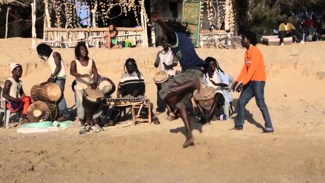 Dounya Percussion sur la plage de Abené 3