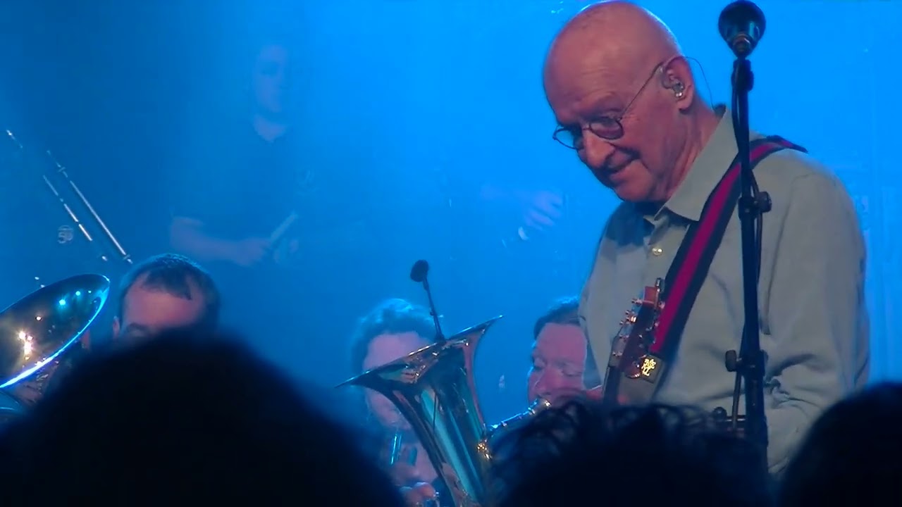 DAN AR BRAZ & LA BATTERIE FANFARE DE NOYAL-MUZILLAC - Quimper 2023- festival de Cornouaille