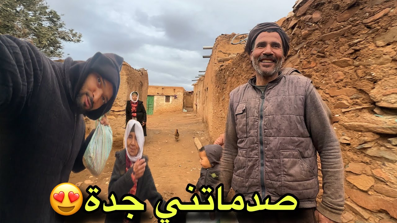 في البادية/ اجوا تشوفوا شنو عطاتني جدة 😍 فرحاتني الله يخلف  عليها 🥹 