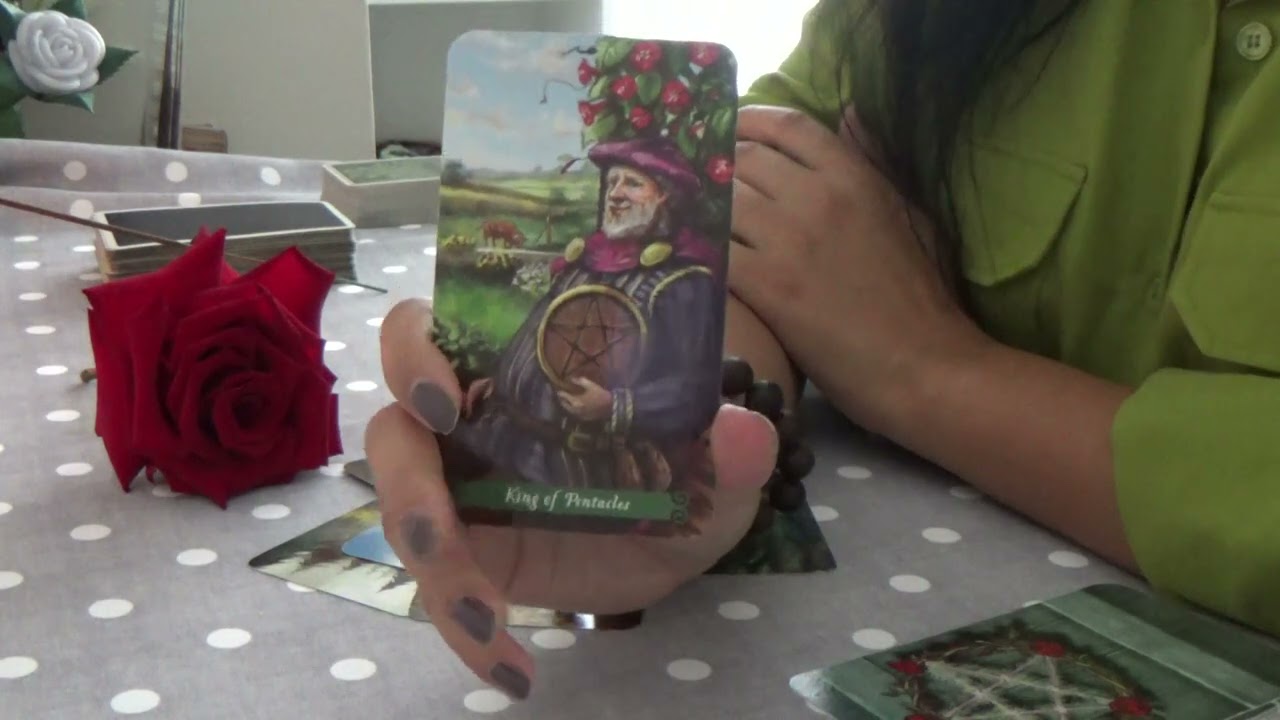 Talk With Your Future Self!!👆🤩What Would You Tell Your Current Self? Pick a Card Tarot Reading