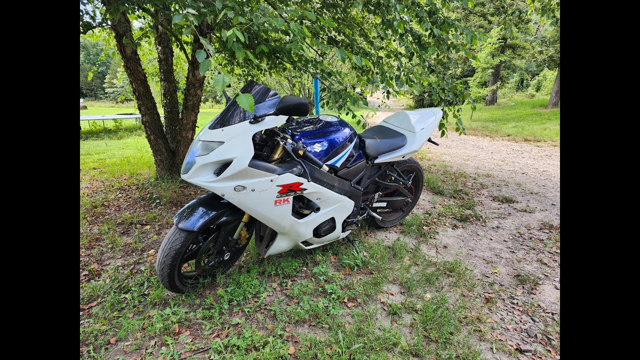 2005 GSXR 600 OIL AND FILTER CHANGE
