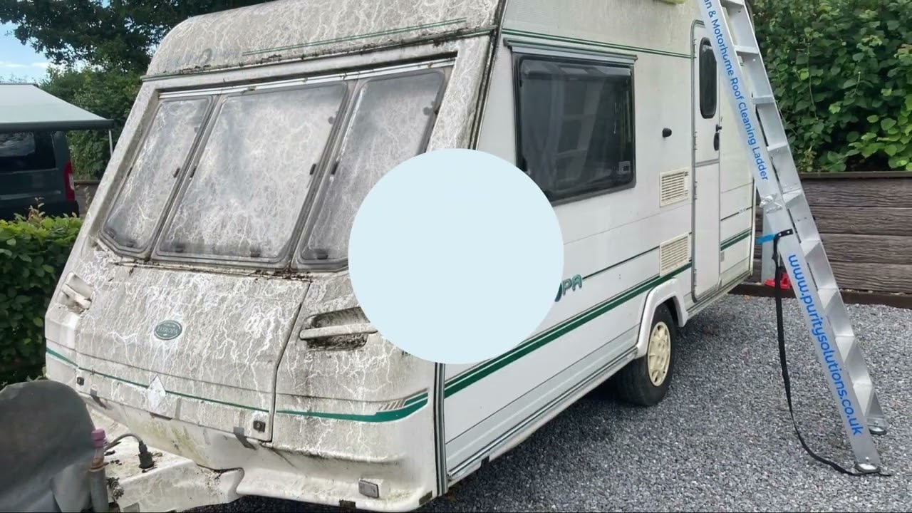 Caravan, Motorhome and RV Roof Cleaning Ladder