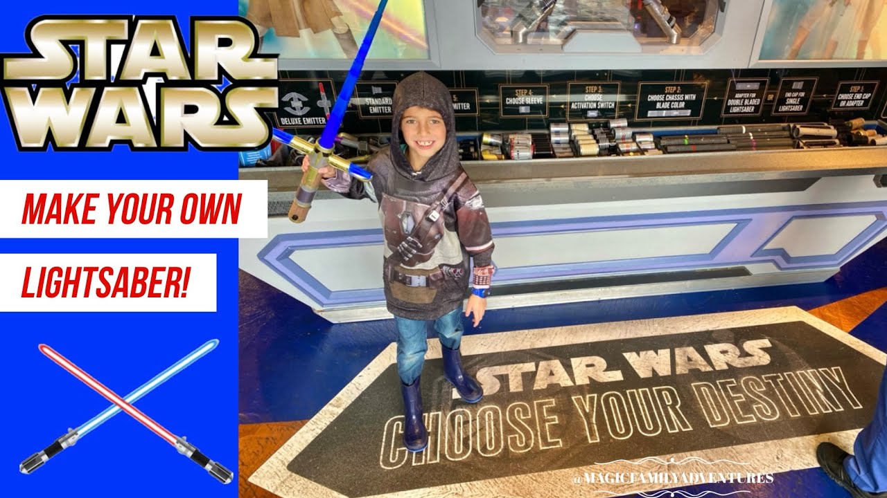 ⚔️💙Custom Lightsaber Build at Star Traders | Disneyland Lightsaber Experience❤️⚔️