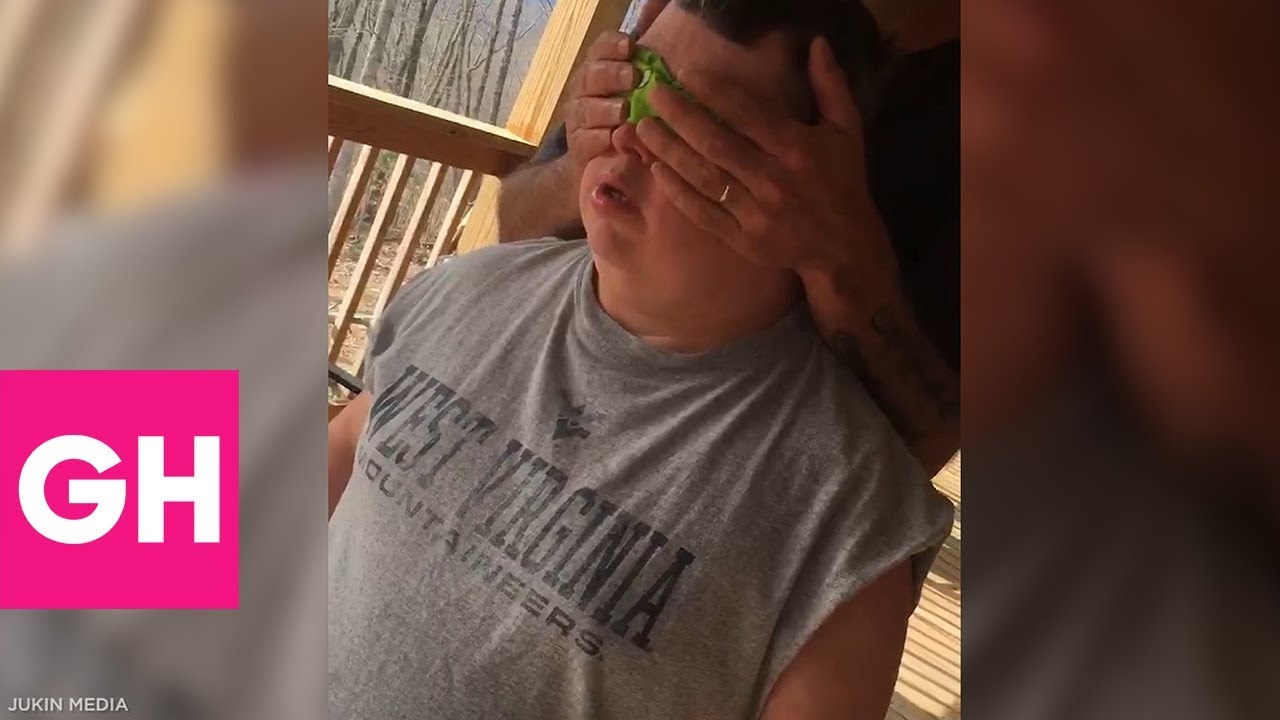 Girl Asks Uncle to Prom With Sweet Promposal | GH