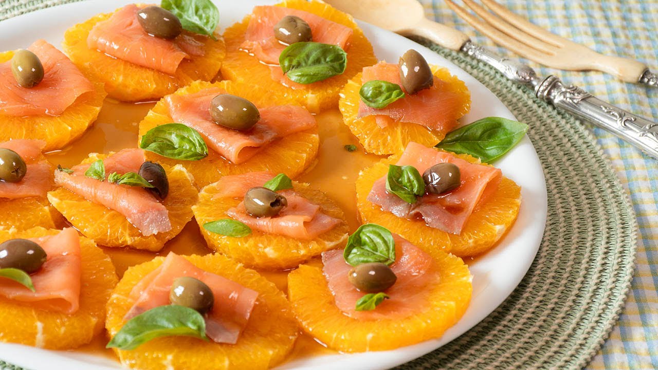 Ensalada de naranja con salmón marinado y aceitunas TAGGIASCA