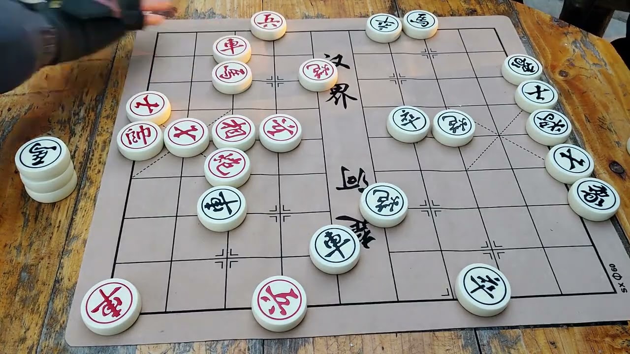 一桃害三士看出来都是高手