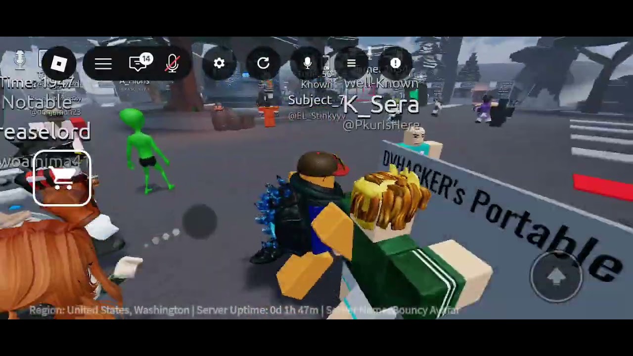 A MOD WAS IN THE SERVER WITH MEEEEE!!! 