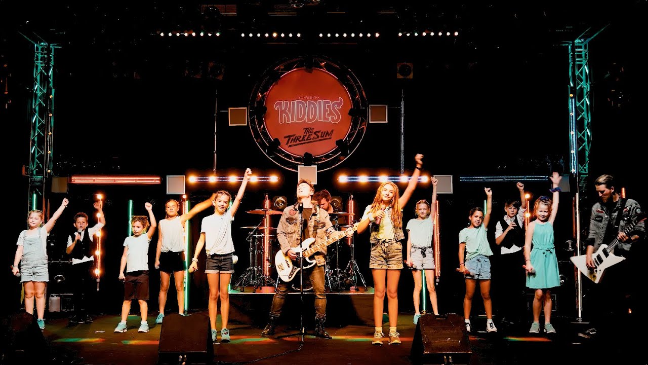 Schwiizer Kiddies feat. The Three Sum - Discoparty