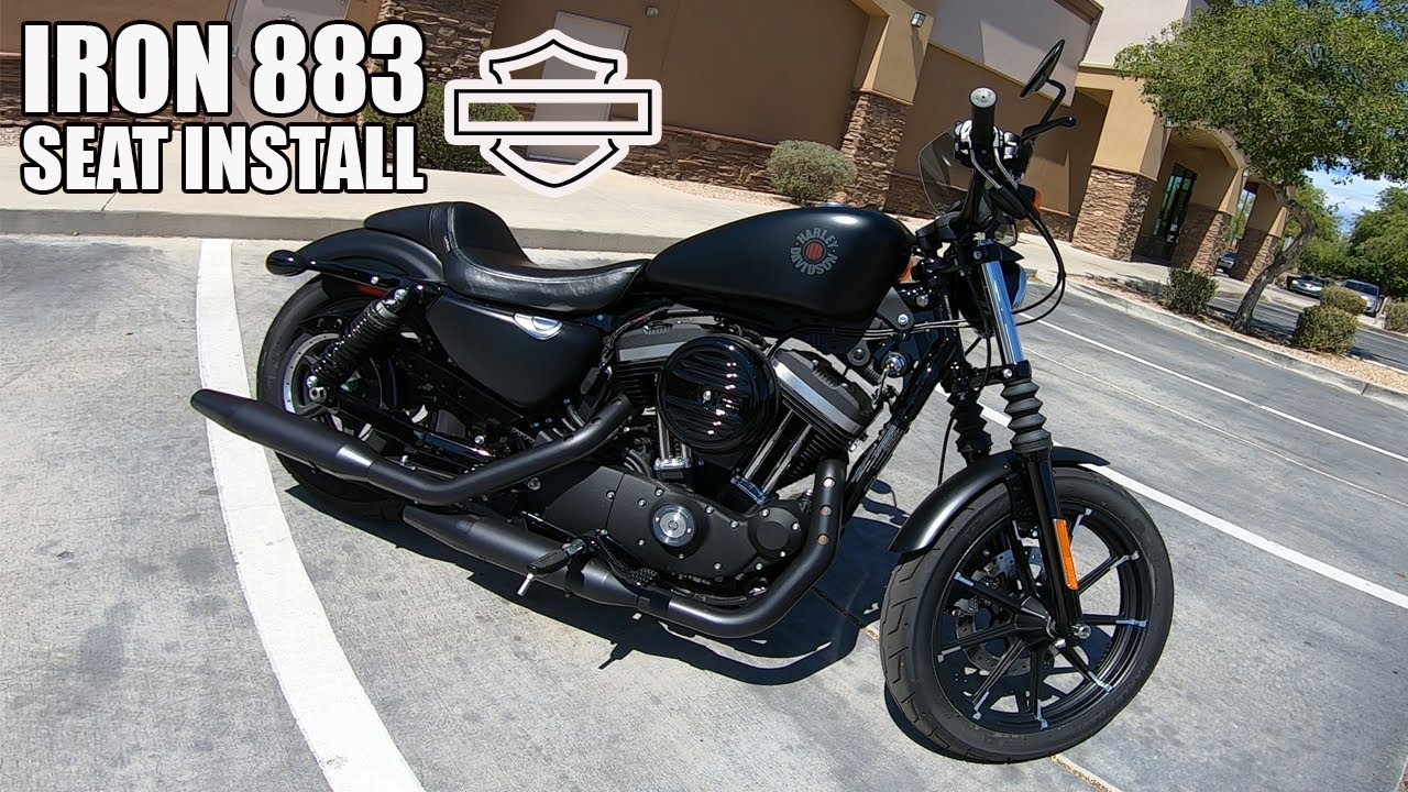 Установка спортивного сиденья Le Pera Daytona — Harley Davidson Iron 883