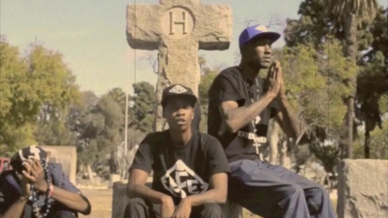 DEMONS  STIMEY EFE feat THIS ONE & RAT