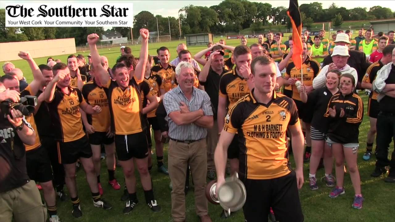 Presentation of Cork JCFC Cup to Goleen GAA