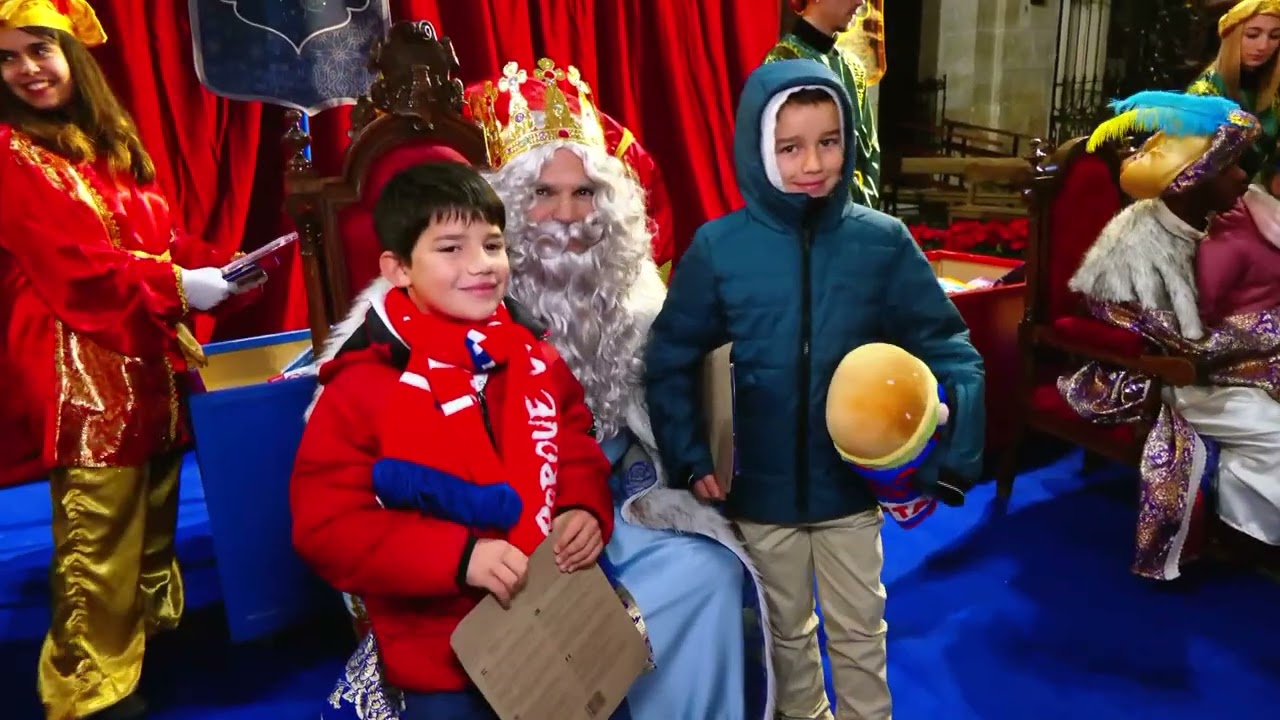 Entrega de regalos a los niños de Hellín por SS.MM. los Reyes Magos - 5 de enero de 2026 - 1ª parte