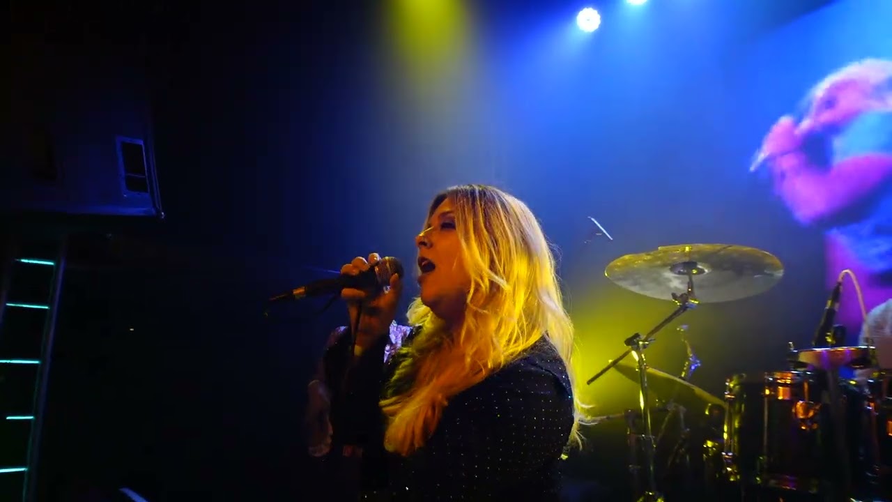 BLACK DOG - LED LEGACY LED ZEPPELIN TRIBUTO