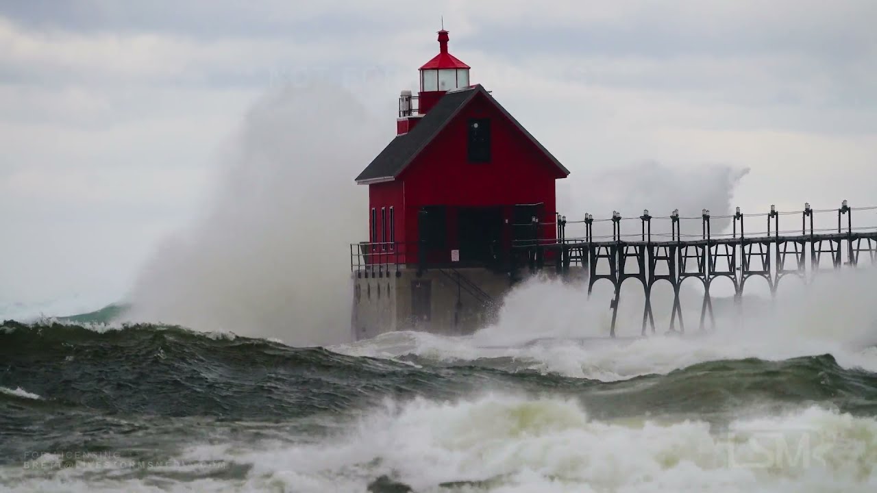 12-6-21 Grand Haven, MI - Intense Gales Create Huge Waves - Minor Lakeshore Flooding
