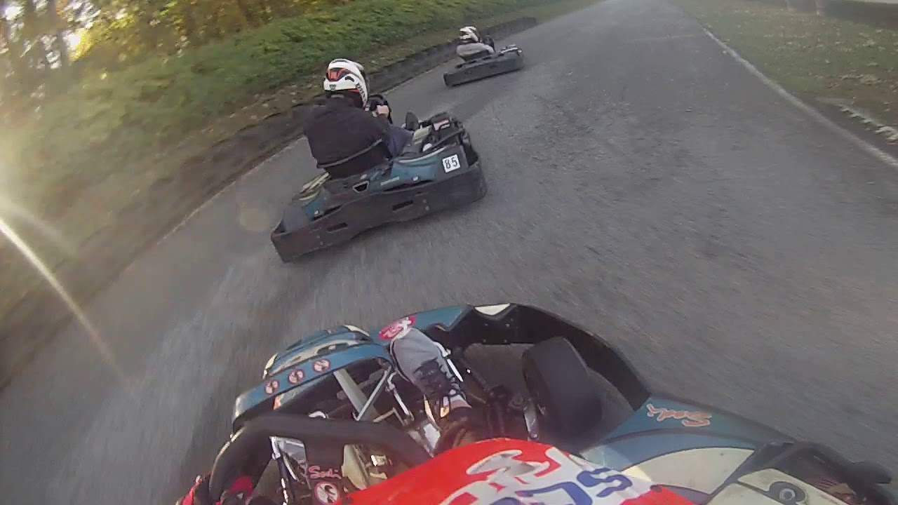 SORTIE DE PISTE AU GRAND ARC !