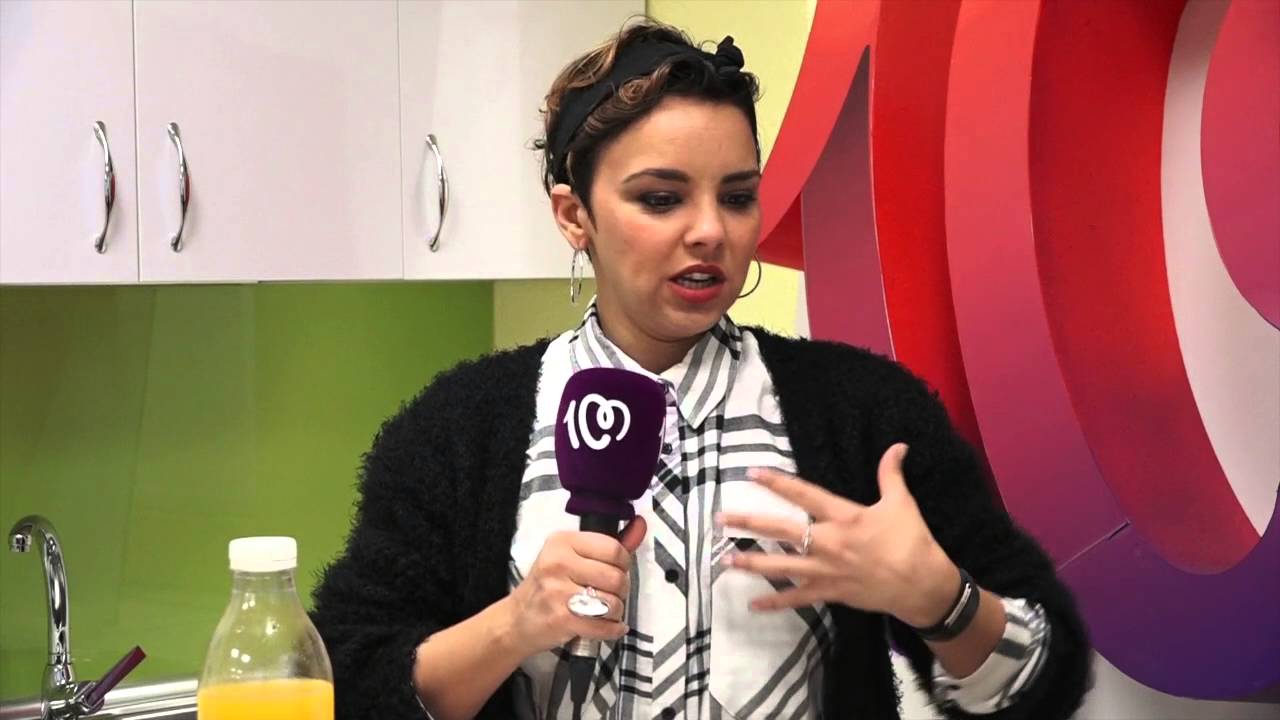Desayuno con Chenoa en CADENA 100