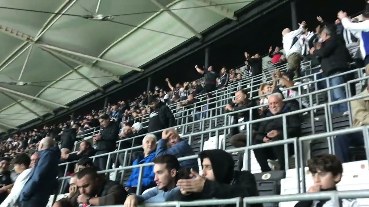 Aynı Ritimde 2 Ayrı Beste Şampiyonluk Hasretiyle Çok Çile Çektik & Şbne Fener Emanetle Gel