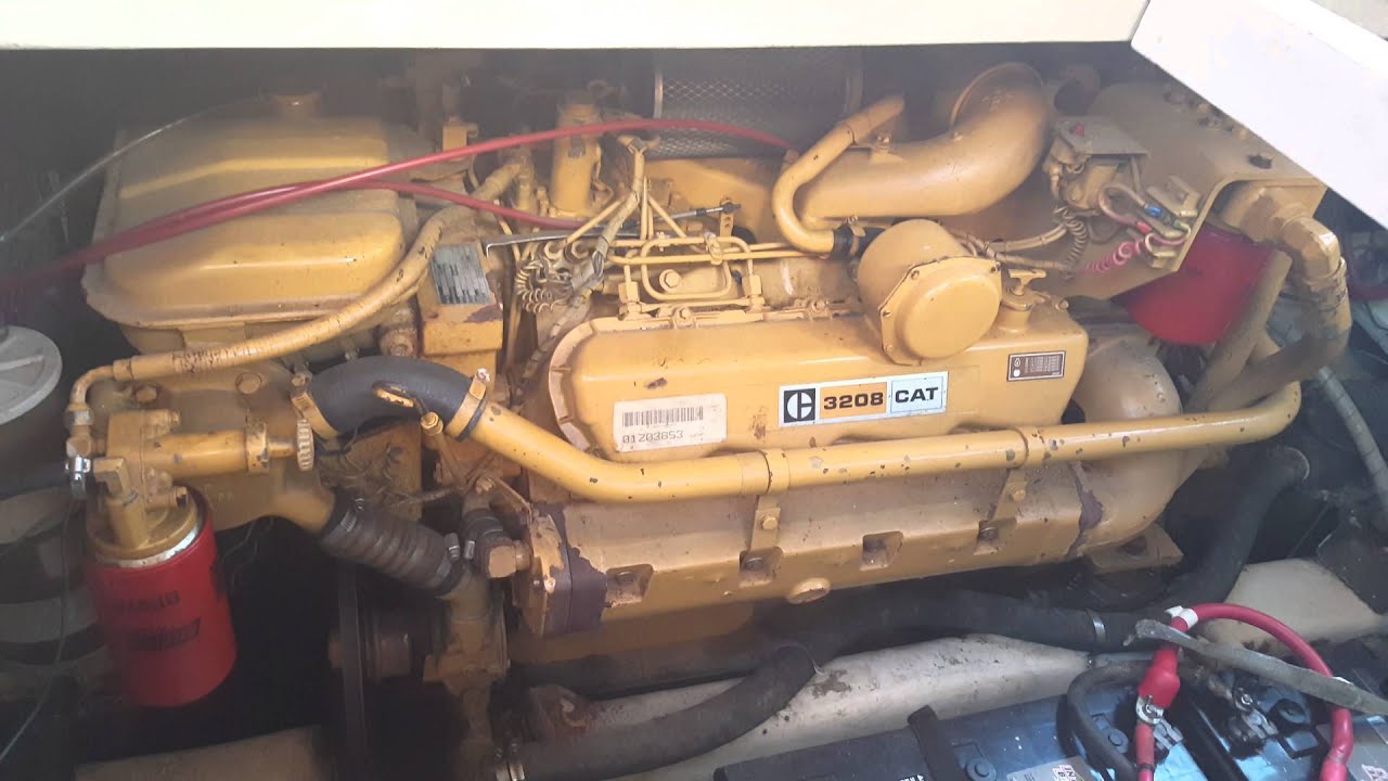 Caterpillars Twin Cats 3208 Turbo on 41' boat