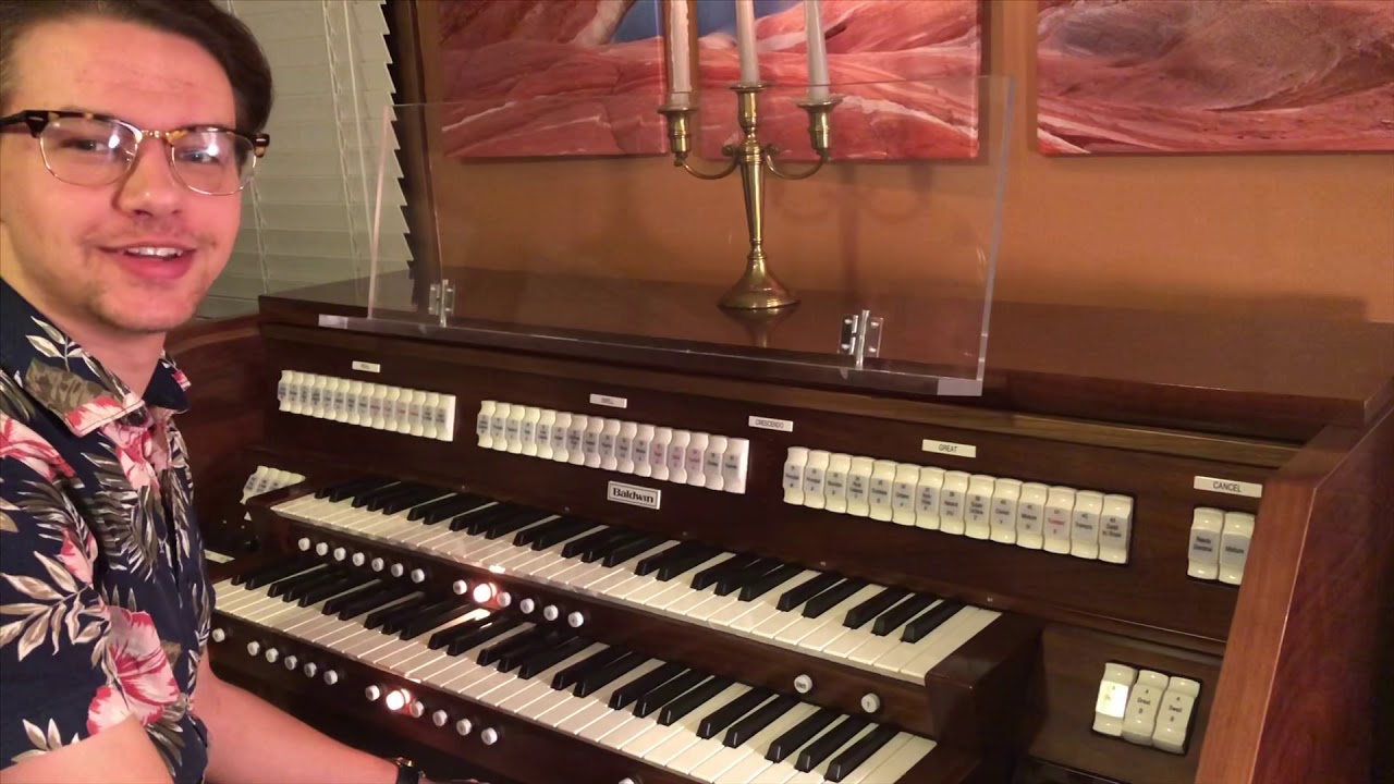 How a Pipe Organ Works - Introduction To Music