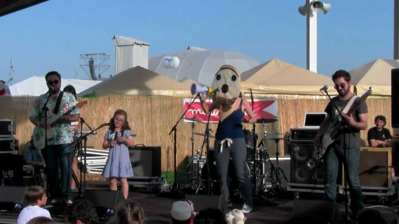 CANDELA Y LOS SUPREMOS - Avutarda (directo! Primavera Sound 2012)