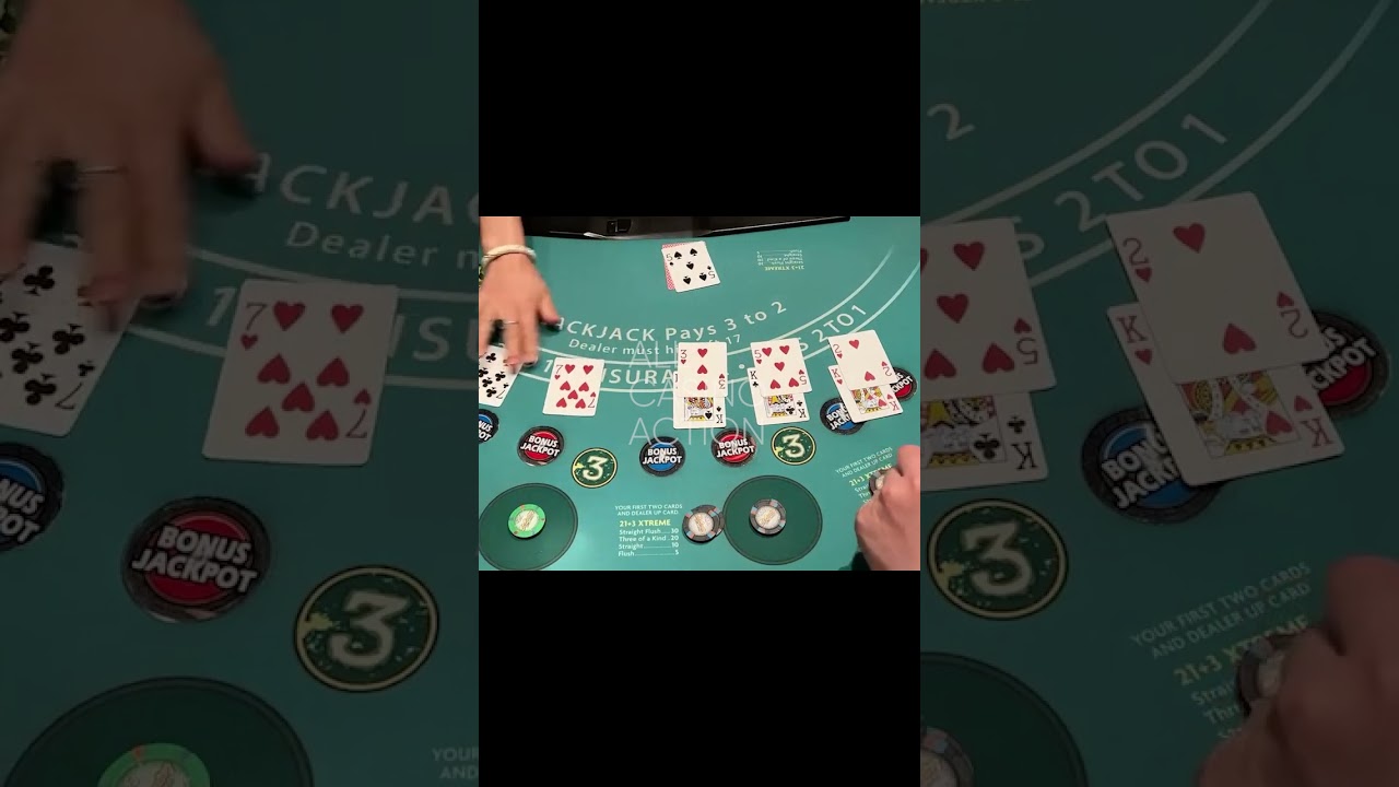 BLACKJACK!! SPLITTING AND RE-SPLITTING FACE CARDS LIKE A CLOWN!! LET'S SEE WHAT HAPPENS!! 