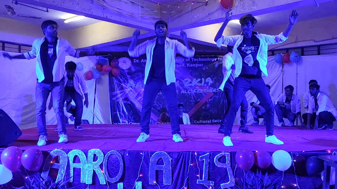 Rocking Dance Performance #Freshers2k19 #Aarohan2k19 #Dr_AITH_Kanpur