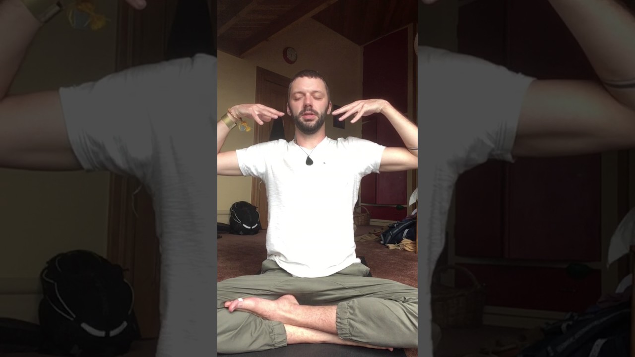 Simple Exercise to Turn Inward and Tune into the Subtle Body