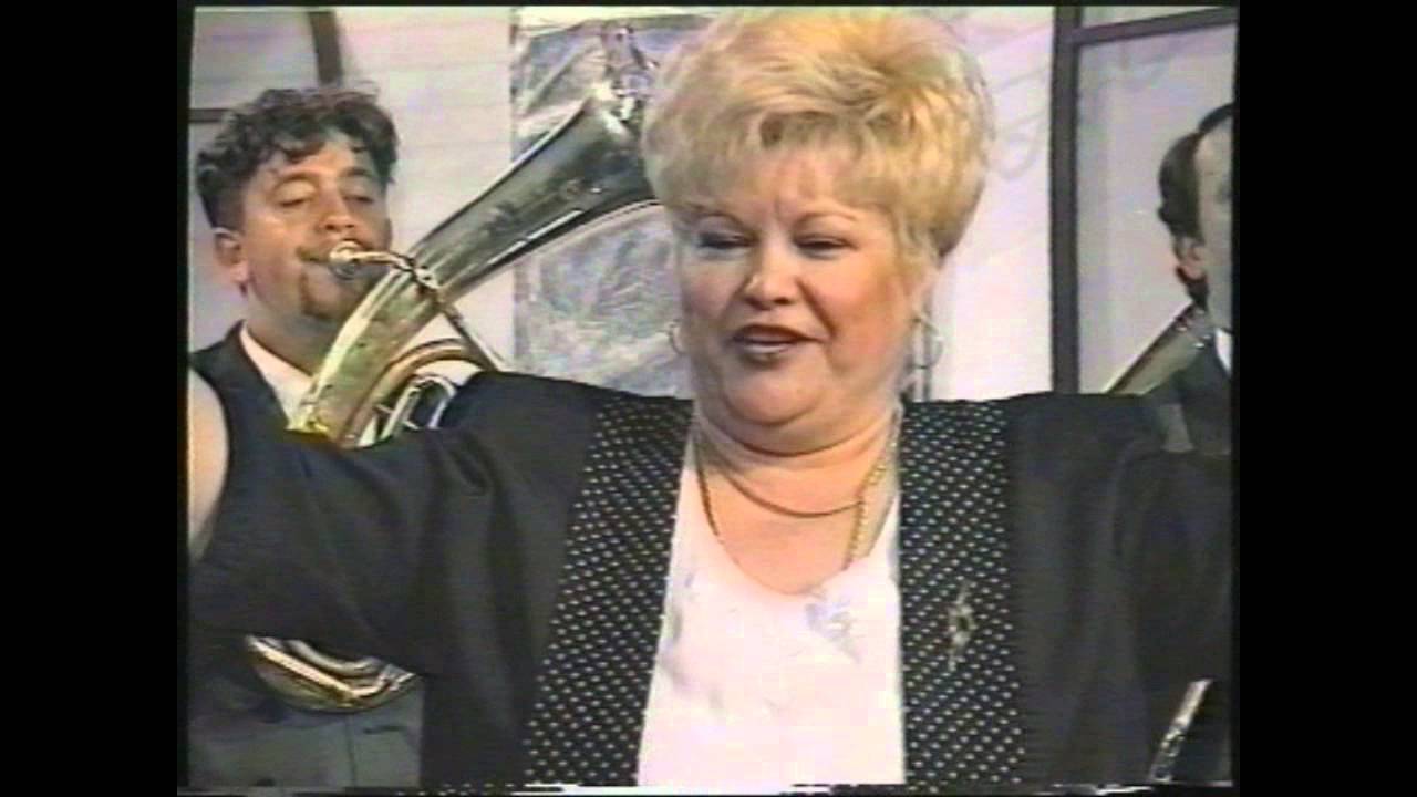 NIKOLINA KUZMANOVSKA - Ajde, ajde mili sine ozeni se