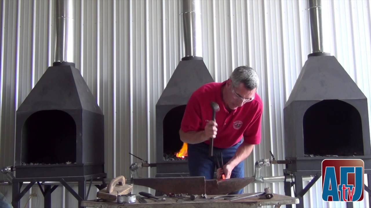 Farrier Quick Takes (Troy Price): Building A Plain-Stamped Horseshoe