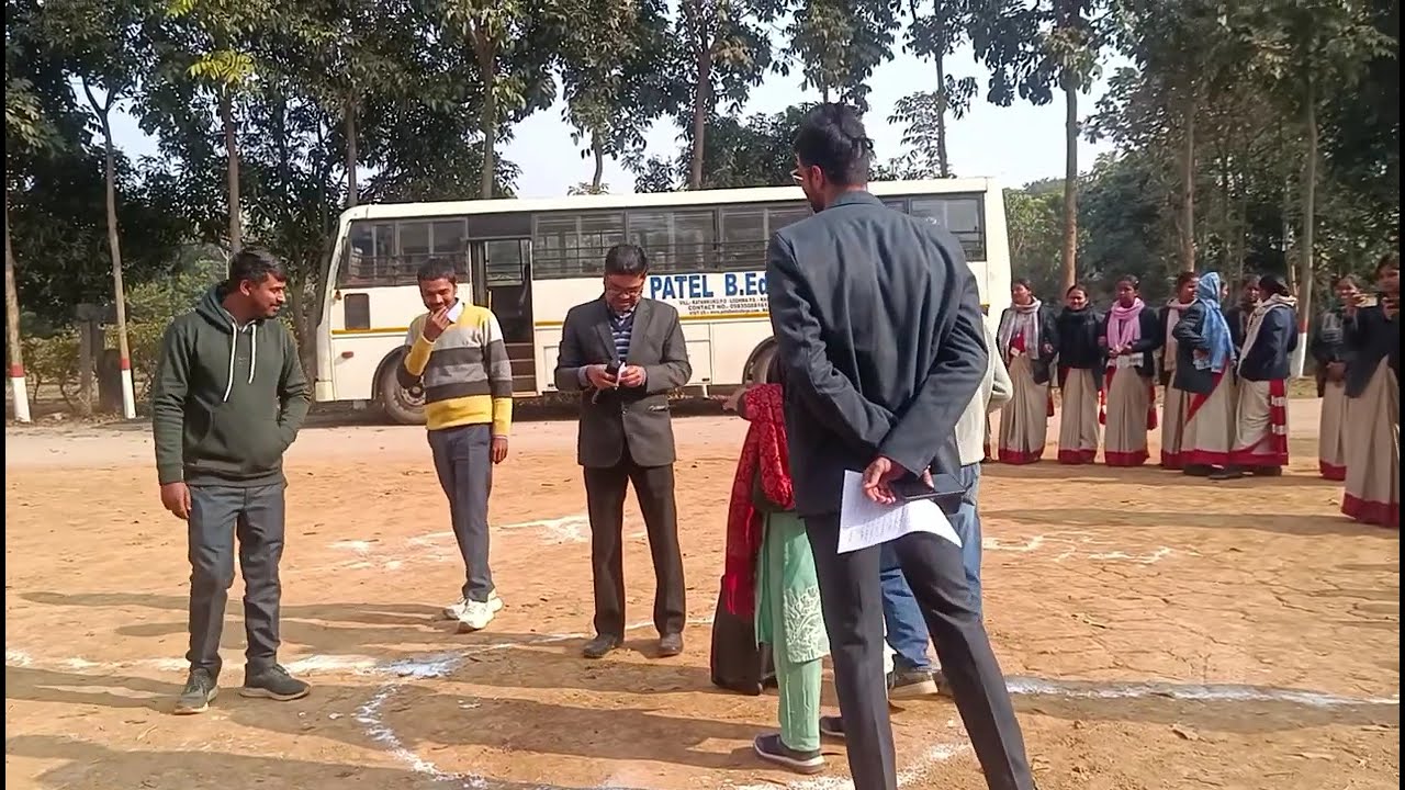 बम गिरा खेल प्रतियोगिता 😱 Games for boys | games conducted in college #youtubevideo #feed @80Joie 