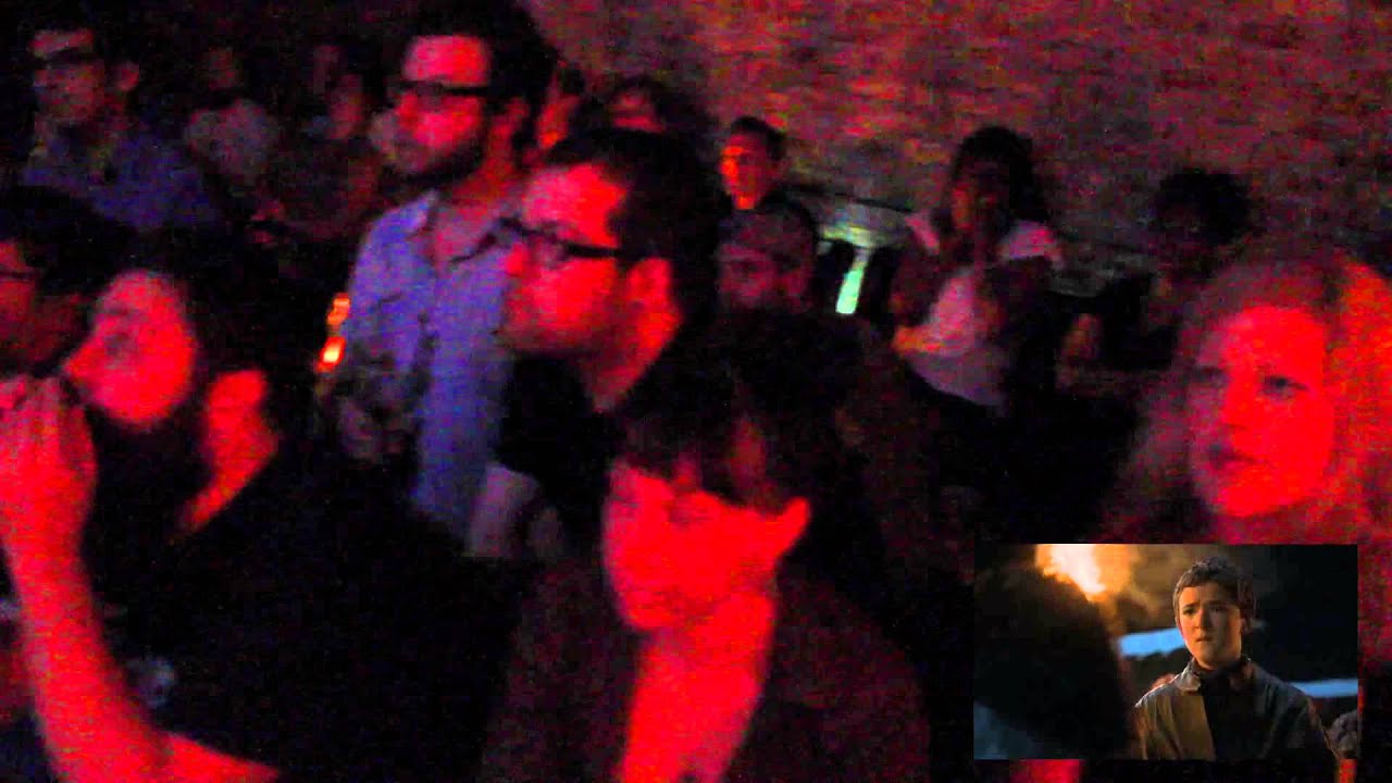 Game of Thrones S05E10 - Reaction to Jon Snow Scene at The Burlington Bar