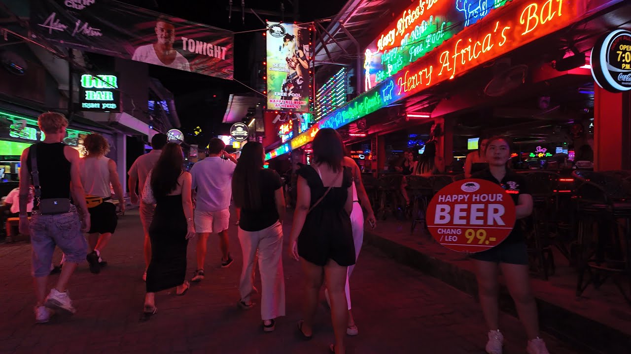 Koh Samui, Soi Green Mango Nightlife, Chaweng, Surat Thani, Thailand - 4K 30FPS