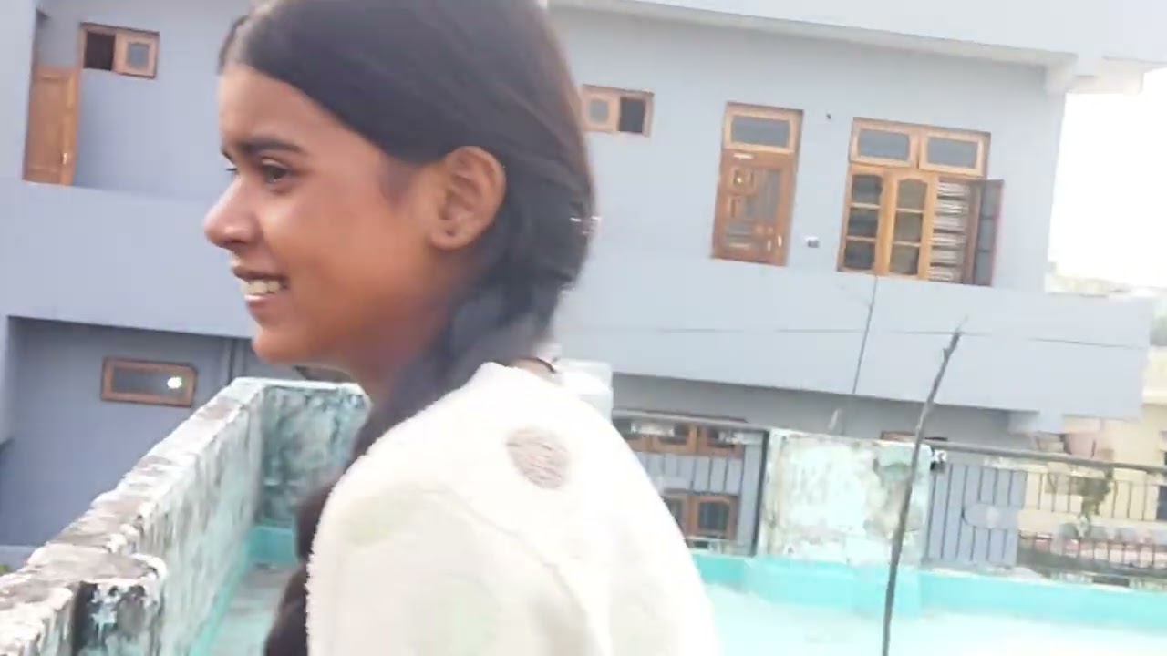 Akhir somu ko mar kyu pdhi😱😱🤣🤣#rona #home #suprice #comment 