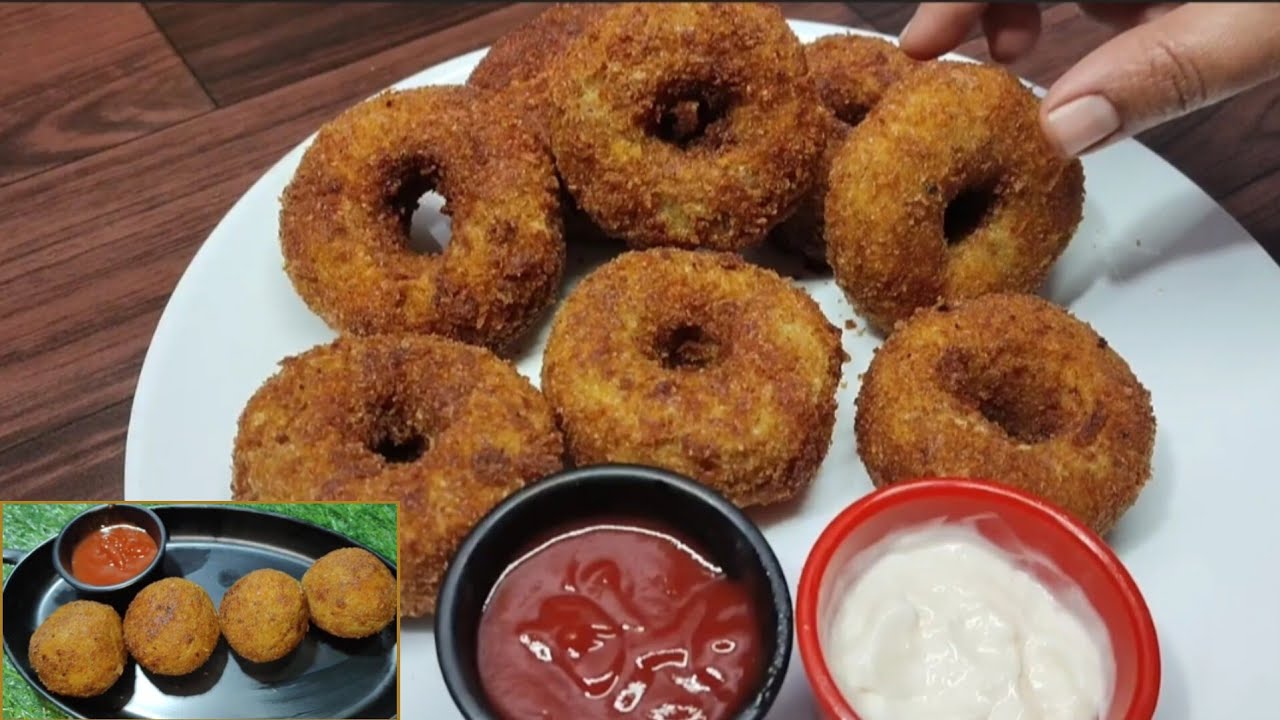 बच्चों के लिए बनाएं दो अलग तरीके का इफ्तार | Ramdaan Snacks Chicken Donuts & Cheese Balls Recipes 😋
