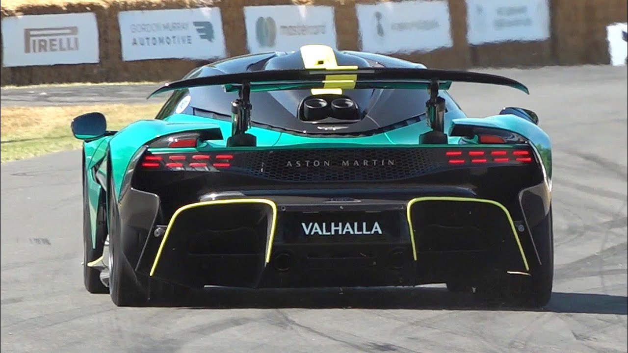 2025 Aston Martin Valhalla - Exhaust SOUNDS, Acceleration & Fly-By's