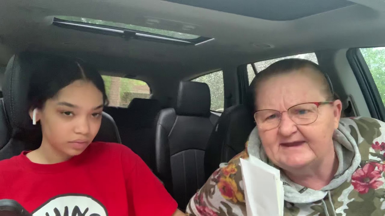 Singing Girls Need Love By Summer Walker Prank On My Mom