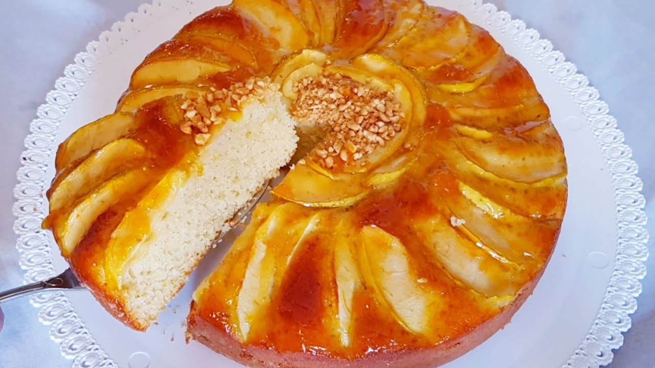 كيكة یومیه بالتفاحذلصبیحه العید  ب 2بیضات فقط 🍏اقتصادیه بحجم كبیر خفیفه اسفنجیه اقل مایقال عنها روعه