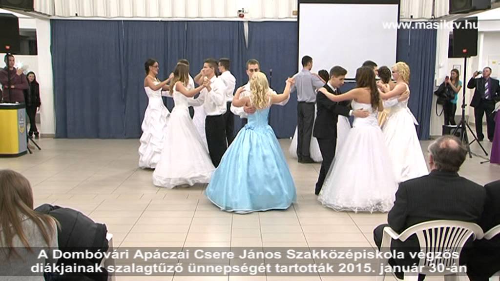 Az Apáczai Csere János Szakközépiskola szalagtűzője 2015.01.30.