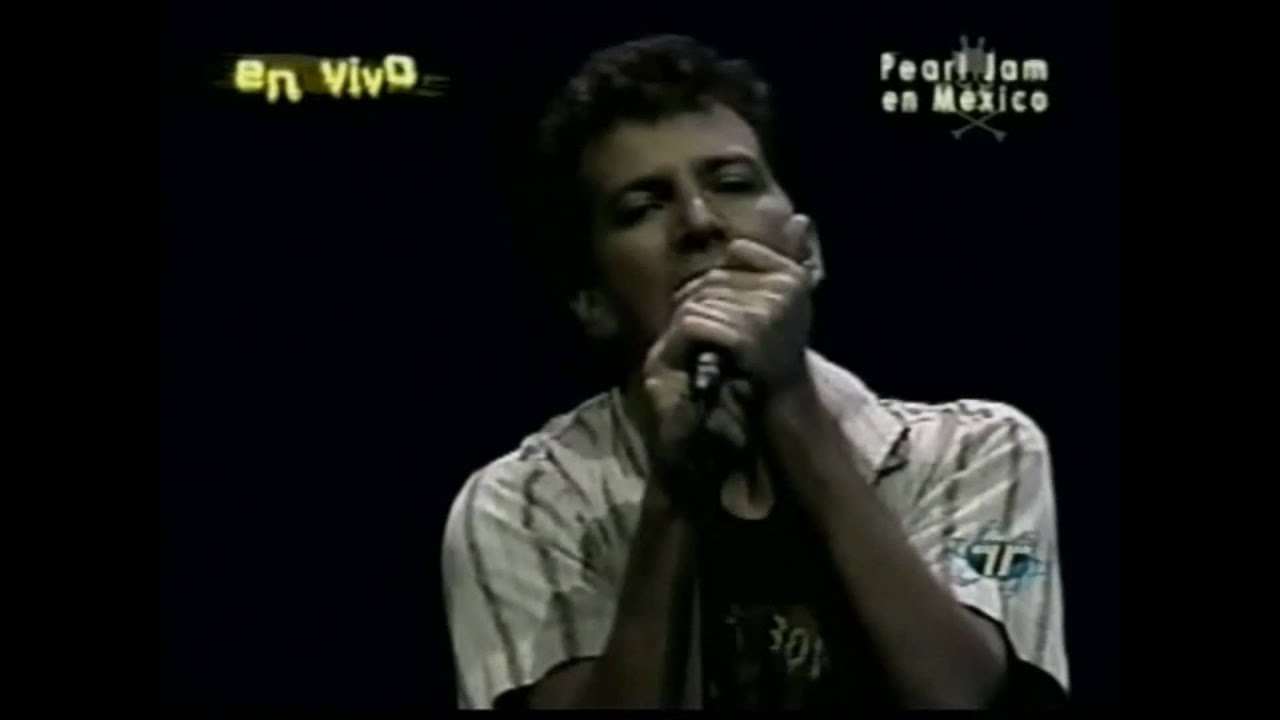 22.) Black (Pearl Jam, Mexico 2003)
