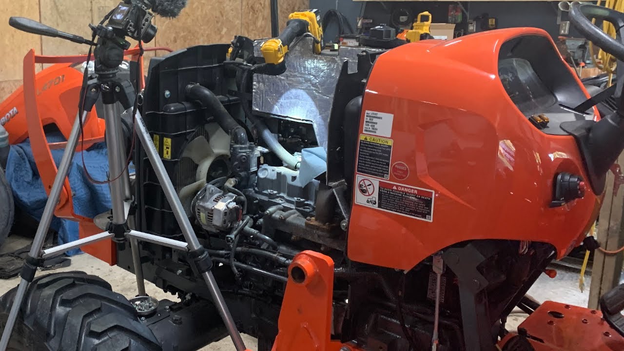 #110 My Kubota L4701 HST is Broken!