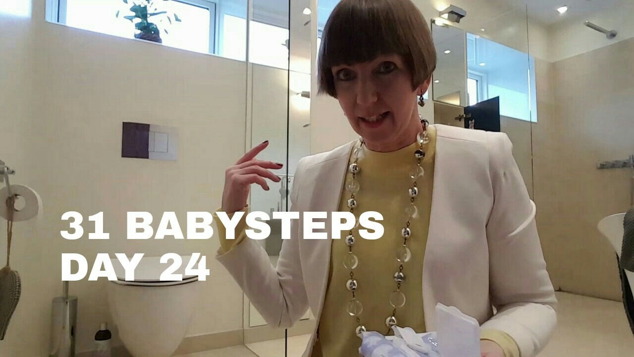 Flylady's 31 Babysteps - Day 24 (Swish and Swipe, bathroom)
