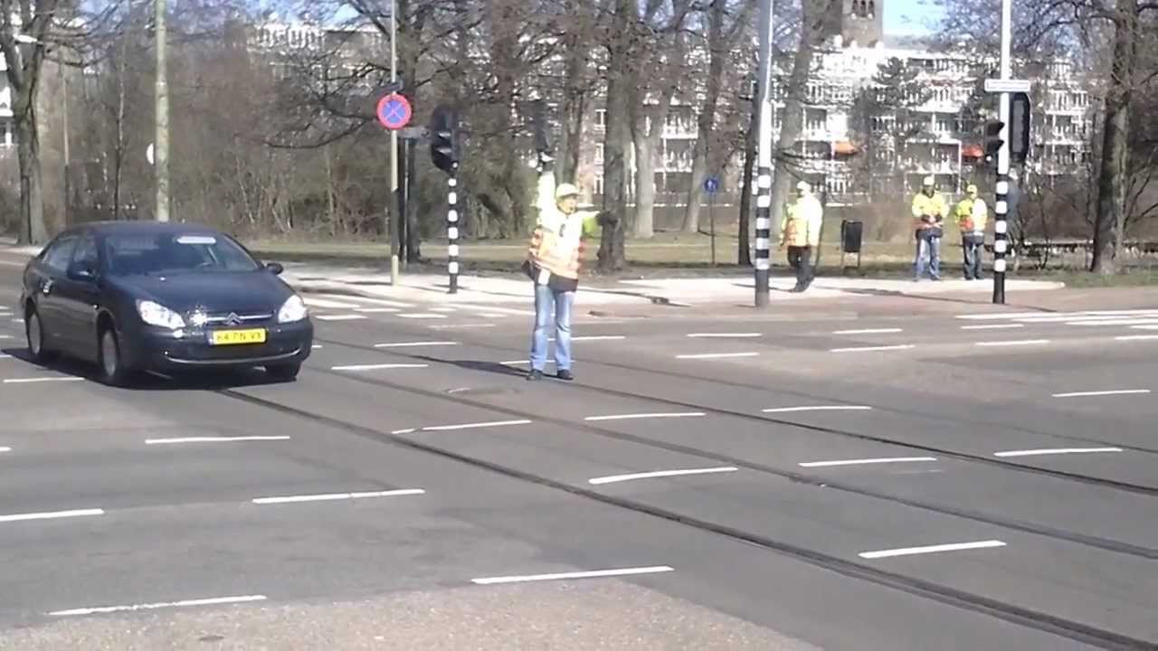 verkeersregelaar van INTRO - INFRA & VERKEER.